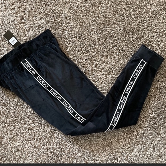 SOLD - NWT Bebe Sport Black Velour Jogger - Large - Picture 7 of 14